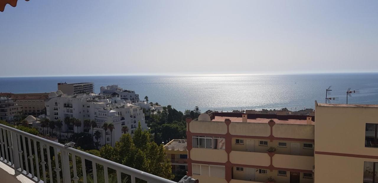 Calle Roquedal Apartment